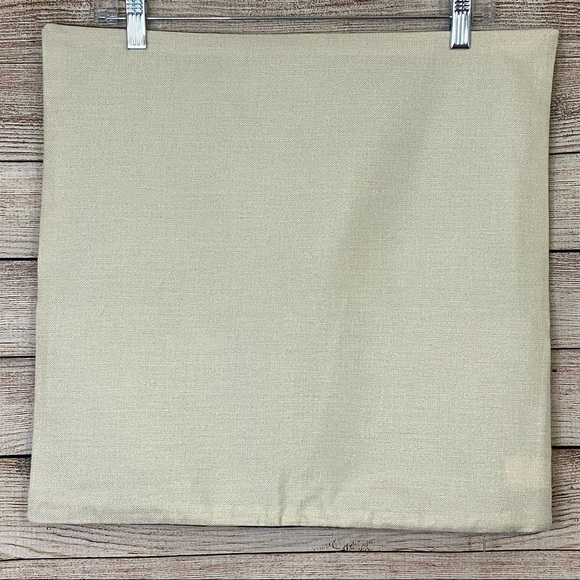 Beagle Coffee Co. Chicago Dog Pillow Cover - Picture 3 of 4